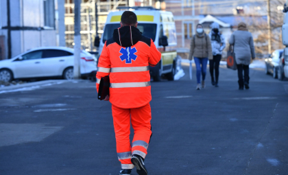 Peste 15 mii de persoane au solicitat ambulanța săptămâna trecută. Câte au avut de suferit în urma accidentelor rutiere. Datele CNAMUP Peste 15 mii de persoane au solicitat ambulanța săptămâna trecută. Câte au avut de suferit în urma accidentelor rutiere. Datele CNAMUP