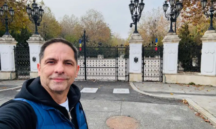 Dan Negru vrea să candideze la alegerile prezidențiale din România: „Luăm lejer cele 300.000 de voturi și recuperăm banii de la stat” Dan Negru vrea să candideze la alegerile prezidențiale din România: „Luăm lejer cele 300.000 de voturi și recuperăm banii de la stat”