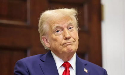 Donald Trump amenință UE cu noi taxele vamale: „Ne tratează foarte rău”. Avertismentul producătorilor auto germani Donald Trump amenință UE cu noi taxele vamale: „Ne tratează foarte rău”. Avertismentul producătorilor auto germani