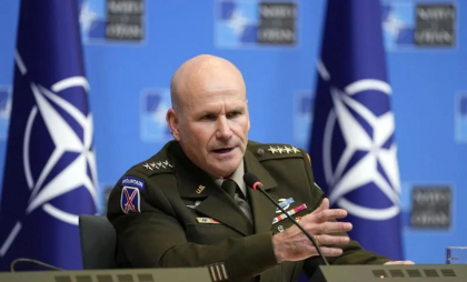 Ce le lipsește rușilor pentru un progres major pe câmpul de luptă? Șeful forțelor NATO din Europa vine cu o analiză rece și pentru armata Kievului Ce le lipsește rușilor pentru un progres major pe câmpul de luptă? Șeful forțelor NATO din Europa vine cu o analiză rece și pentru armata Kievului