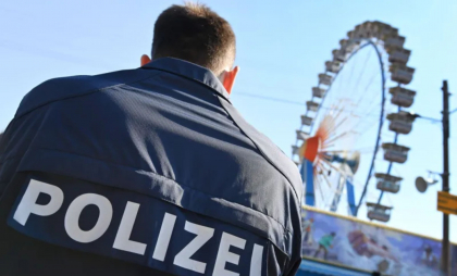 Două persoane înjunghiate mortal într-un parc din Germania. Poliția a reținut un suspect afgan