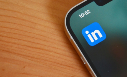 LinkedIn a fost dată în judecată de utilizatori Premium care susţin că mesajele lor private au fost dezvăluite către terţi LinkedIn a fost dată în judecată de utilizatori Premium care susţin că mesajele lor private au fost dezvăluite către terţi