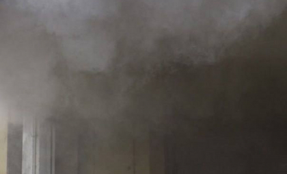 Incendiu la Rîbnița: O persoană a ajuns la spital, după ce locuința ei a luat foc. Care ar fi cauza preliminară Incendiu la Rîbnița: O persoană a ajuns la spital, după ce locuința ei a luat foc. Care ar fi cauza preliminară