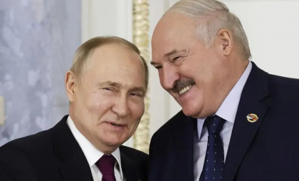 Prima reacție a lui Vladimir Putin după „victoria convingătoare” a lui Lukașenko. Liderul bielorus este așteptat la Moscova Prima reacție a lui Vladimir Putin după „victoria convingătoare” a lui Lukașenko. Liderul bielorus este așteptat la Moscova