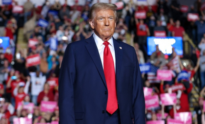 Trump spune că ar dori ca palestinienii „să trăiască într-o zonă în care să poată trăi fără perturbări”
