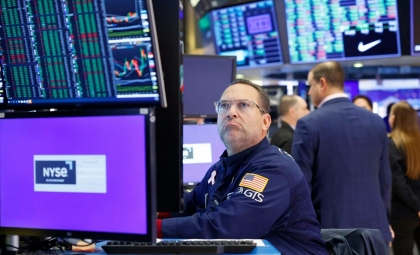 Cei mai bogați oameni din lume, loviți din plin de succesul DeepSeek. Pierderi de 108 de miliarde la bursă - Bloomberg Cei mai bogați oameni din lume, loviți din plin de succesul DeepSeek. Pierderi de 108 de miliarde la bursă - Bloomberg
