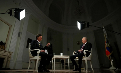 „Au încercat să îl ucidă pe Putin”. Propagandistul american Tucker Carlson lansează o nouă teorie a conspirației
