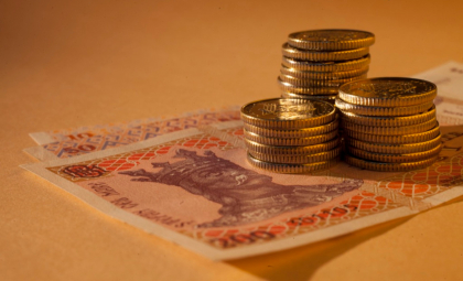 Curs valutar BNM pentru 29 ianuarie. Cât costă astăzi un euro și un dolar - FOTO