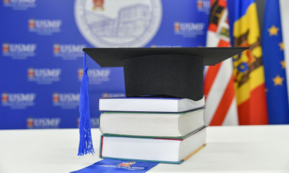 Bursele lunare pentru studenții doctoranzi se vor dubla și vor ajunge la 4.400 de lei Bursele lunare pentru studenții doctoranzi se vor dubla și vor ajunge la 4.400 de lei