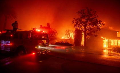 Incendiile din Los Angeles sunt complet sub control după trei săptămâni Incendiile din Los Angeles sunt complet sub control după trei săptămâni