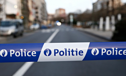 Al treilea atac armat legat de traficul de droguri în 24 de ore, în Bruxelles. Un glonţ a rătăcit în camera unui copil Al treilea atac armat legat de traficul de droguri în 24 de ore, în Bruxelles. Un glonţ a rătăcit în camera unui copil