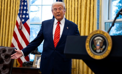 Trump înființează „Biroul Credinței”: „Trebuie să aducem religia înapoi”. Cine îl va conduce Trump înființează „Biroul Credinței”: „Trebuie să aducem religia înapoi”. Cine îl va conduce