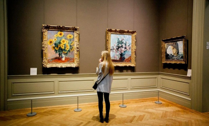 O femeie a distrus din greseala un tablou vechi de 500 de ani, expus într-un muzeu din Italia O femeie a distrus din greseala un tablou vechi de 500 de ani, expus într-un muzeu din Italia