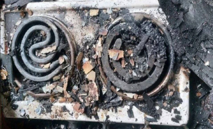 Un bărbat din stânga Nistrului - salvat de la moarte de vecini, după ce a uitat să oprească aragazul, iar acesta a luat foc în timp ce el dormea