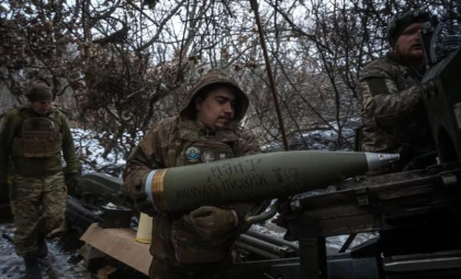 După trei ani de război, armata ucraineană pariază pe o strategie NATO pentru a-și lua revanșa pe câmpul de luptă. „Occidentul ar trebui să privească cu interes” După trei ani de război, armata ucraineană pariază pe o strategie NATO pentru a-și lua revanșa pe câmpul de luptă. „Occidentul ar trebui să privească cu interes”