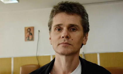Statele Unite eliberează un infractor cibernetic rus în schimbul profesorului Marc Fogel. „Mr Bitcoin” a spălat prin criptomonede 4 miliarde de dolari obținuți din ransomware. Trump construiește punți cu Moscova