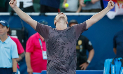 Finală ireală la Delray Beach! A câştigat titlul, revenind de la 2-5 şi 15-40 în decisiv Finală ireală la Delray Beach! A câştigat titlul, revenind de la 2-5 şi 15-40 în decisiv