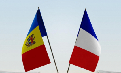 Moldovenii stabiliți în Franța vor putea beneficia de pensii și de alte prestații sociale