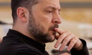 Zelenski susţine că, în cei trei ani de război, Ucraina a cheltuit pe arme 320 de miliarde de dolari Zelenski susţine că, în cei trei ani de război, Ucraina a cheltuit pe arme 320 de miliarde de dolari