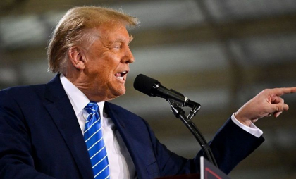 Donald Trump ordonă concedierea tuturor procurorilor americani din ”era Biden”: Departamentul de Justiţie a fost politizat ca niciodată până acum Donald Trump ordonă concedierea tuturor procurorilor americani din ”era Biden”: Departamentul de Justiţie a fost politizat ca niciodată până acum