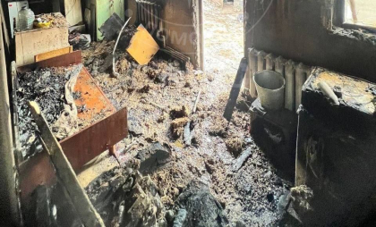 Bucătăria unei case din regiunea transnistreană - făcută scrum în urma unui incendiu. Care a fost cauza preliminară a acestuia - FOTO Bucătăria unei case din regiunea transnistreană - făcută scrum în urma unui incendiu. Care a fost cauza preliminară a acestuia - FOTO