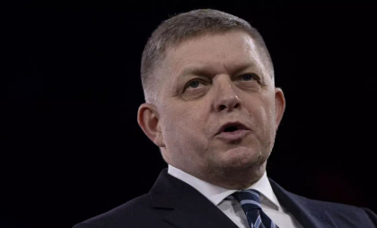 Robert Fico sare în apărarea lui Vladimir Putin și spune că Rusia a avut „motive serioase” să lanseze invazia în Ucraina