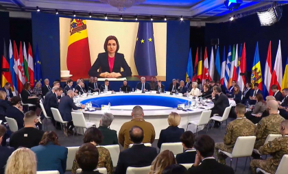 Președintele Maia Sandu a ținut un discurs la summitul din Kiev: „Să fie clar: Putin nu se va opri la Ucraina. De aceea, sprijinul nostru trebuie să fie de neclintit. Ucraina luptă pentru noi toți” - VIDEO Președintele Maia Sandu a ținut un discurs la summitul din Kiev: „Să fie clar: Putin nu se va opri la Ucraina. De aceea, sprijinul nostru trebuie să fie de neclintit. Ucraina luptă pentru noi toți” - VIDEO