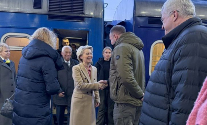 Ursula von der Leyen: UE va debloca mai devreme un ajutor de 3,5 miliarde de euro pentru Ucraina