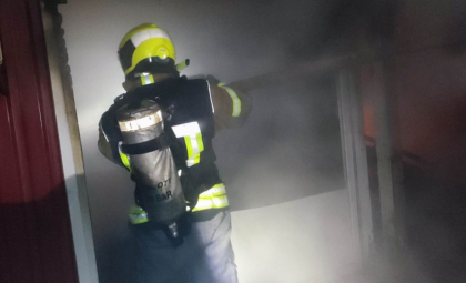 Tragic. Două persoane - găsite carbonizate la Călărași și Ialoveni, după ce casele lor au fost cuprinse de flăcări. Ce spune IGSU Tragic. Două persoane - găsite carbonizate la Călărași și Ialoveni, după ce casele lor au fost cuprinse de flăcări. Ce spune IGSU