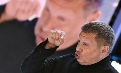 Ce scriu propagandistul preferat al Kremlinului și presa rusă după ce Călin Georgescu a fost ridicat de poliția română și dus la audieri la Parchetul român Ce scriu propagandistul preferat al Kremlinului și presa rusă după ce Călin Georgescu a fost ridicat de poliția română și dus la audieri la Parchetul român