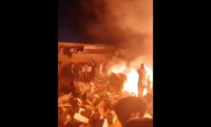 Un avion al armatei sudaneze s-a prăbușit într-o zonă rezidențială, aproape de Khartoum. 46 de persoane au murit - VIDEO Un avion al armatei sudaneze s-a prăbușit într-o zonă rezidențială, aproape de Khartoum. 46 de persoane au murit - VIDEO