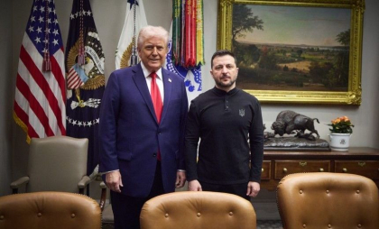 Controversa ţinutei lui Zelenski. Cine l-a întrebat de ce nu poartă costum Controversa ţinutei lui Zelenski. Cine l-a întrebat de ce nu poartă costum