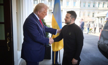 „Un spectacol care îngrozeşte lumea”. Ce spun ziarele britanice despre întâlnirea lui Trump şi Vance cu Zelenski - FOTO
