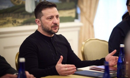 Ucrainenii, şocaţi şi furioşi, îl susţin pe Zelenski după ce acesta s-a certat cu Trump Ucrainenii, şocaţi şi furioşi, îl susţin pe Zelenski după ce acesta s-a certat cu Trump