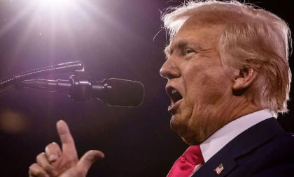 Primul om din partidul lui Trump care-l critică fără rețineri după ce l-a atacat pe Zelenski: „Mi-e rău să văd că-l ia în brațe pe Putin” Primul om din partidul lui Trump care-l critică fără rețineri după ce l-a atacat pe Zelenski: „Mi-e rău să văd că-l ia în brațe pe Putin”