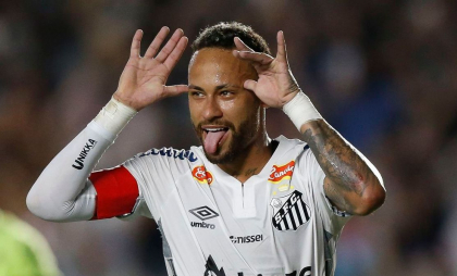 Neymar a "înviat" la Santos! O nouă prestaţie magică, iar transferul la Barcelona prinde contur Neymar a "înviat" la Santos! O nouă prestaţie magică, iar transferul la Barcelona prinde contur