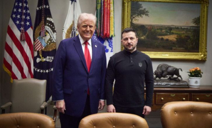 Zelenski anunță că Ucraina este gata să se așeze la masa de negocieri sub conducrea lui Trump. Ce spune despre conflictul de la Casa Albă și acordul privind mineralele