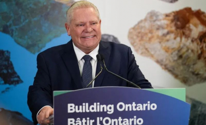 Canada e gata să se răzbune pe SUA după mărirea tarifelor pe importurile vamale: „Trebuie să simtă durerea. Le voi tăia curentul cu zâmbetul pe față” Canada e gata să se răzbune pe SUA după mărirea tarifelor pe importurile vamale: „Trebuie să simtă durerea. Le voi tăia curentul cu zâmbetul pe față”