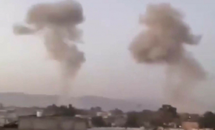 Atentat sinucigaş la o bază militară din Pakistan. 12 persoane au murit şi alte 30 au fost rănite - VIDEO
