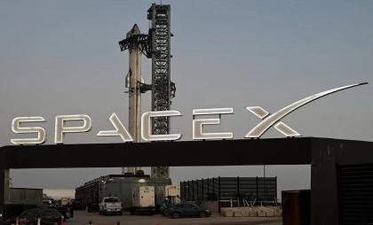 Încă un eșec pentru SpaceX-ul lui Elon Musk: Megaracheta Starship a explodat în spațiu, lansând o ploaie de resturi peste Caraibe - VIDEO
Încă un eșec pentru SpaceX-ul lui Elon Musk: Megaracheta Starship a explodat în spațiu, lansând o ploaie de resturi peste Caraibe - VIDEO