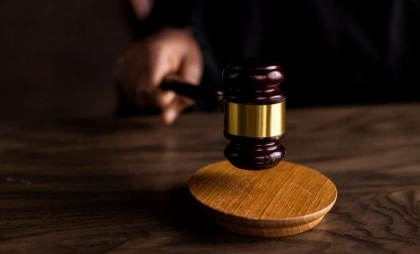 Cinci persoane încarcerate, după un complot al extremei dreapta de a răsturna guvernul german. Plănuiau o lovitură de stat și răpirea unui ministru