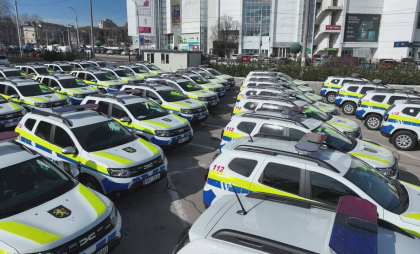 Poliția Națională a primit 90 de automobile noi, destinate inspectoratelor de poliție din teritoriu. Din partea cui vine donația - FOTO