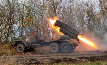 Forțele ruse rup liniile de front în Kursk, iar soldații ucraineni sunt aproape încercuiți. Moscova anunță că a recucerit trei sate în vestul regiunii Forțele ruse rup liniile de front în Kursk, iar soldații ucraineni sunt aproape încercuiți. Moscova anunță că a recucerit trei sate în vestul regiunii