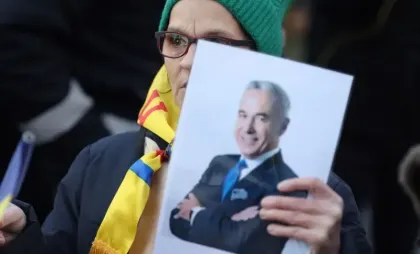 LIVE TEXT. Biroul Electoral Central român a decis invalidarea candidaturii lui Călin Georgescu. Protest violent al susținătorilor săi. Reacții politice – VIDEO LIVE TEXT. Biroul Electoral Central român a decis invalidarea candidaturii lui Călin Georgescu. Protest violent al susținătorilor săi. Reacții politice – VIDEO