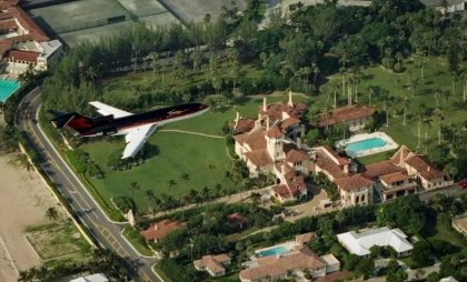 Avioanele de vânătoare americane au interceptat o aeronavă civilă care zbura în apropiere de reședința lui Donald Trump