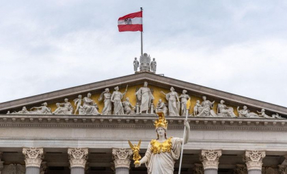 Decizie radicală în Austria: Ministerul Educației interzice telefoanele mobile în școli Decizie radicală în Austria: Ministerul Educației interzice telefoanele mobile în școli