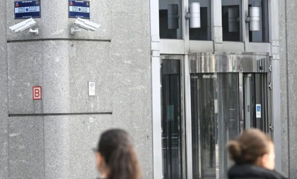 Compania care păstrează activele rusești înghețate de UE a angajat gărzi de corp pentru directorii săi și familiile lor