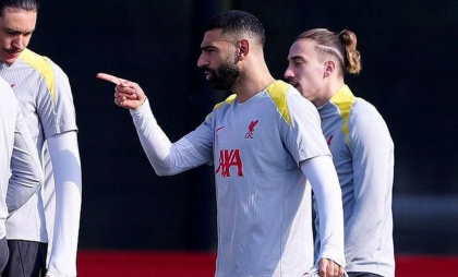 Incident la antrenamentul lui Liverpool: Salah a vrut să-i ceară socoteală - VIDEO Incident la antrenamentul lui Liverpool: Salah a vrut să-i ceară socoteală - VIDEO