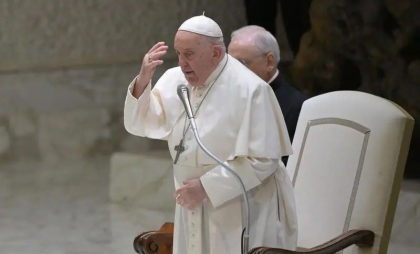 Starea Papei Francisc rămâne stabilă. Ce a arătat rezultatul radiografiei pulmonare