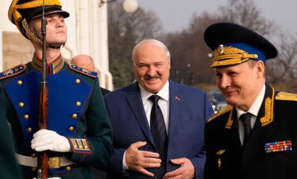 Cel mai apropiat aliat al lui Putin respinge propunerea privind armistițiul în Ucraina: Washingtonul nu are „absolut niciun plan” pentru a pune capăt războiului Cel mai apropiat aliat al lui Putin respinge propunerea privind armistițiul în Ucraina: Washingtonul nu are „absolut niciun plan” pentru a pune capăt războiului